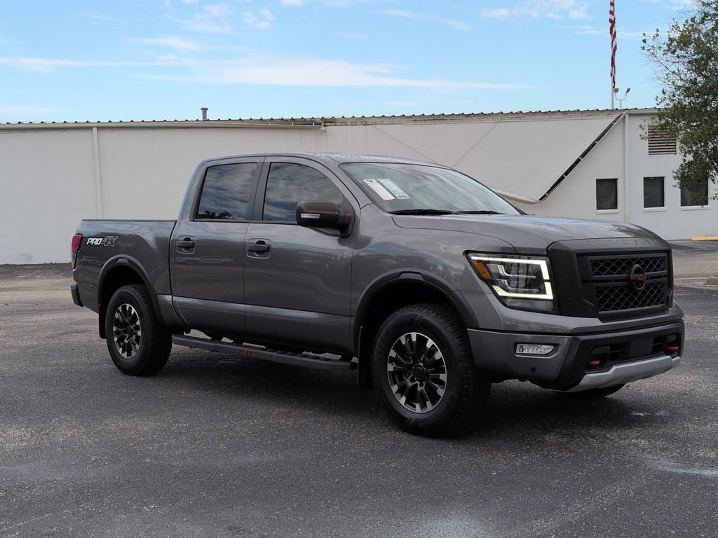Used 2023 Nissan Titan PRO-4X w/ Pro-4x Convenience Package AWD/4WD image 2