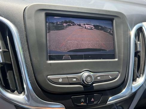 Certified 2023 Chevrolet Equinox LS FWD image 29