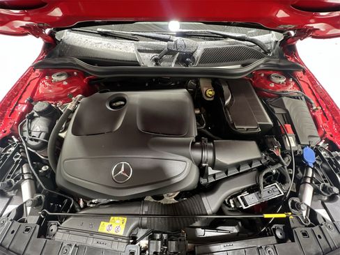 Used 2020 Mercedes-Benz GLA 250 GLA 250 image 24