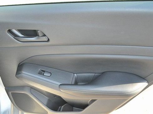 Used 2024 Nissan Altima 2.5 SV image 26