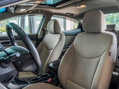Used 2016 Hyundai Elantra Value Edition FWD image 34