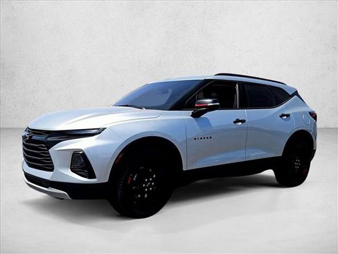 Certified 2022 Chevrolet Blazer LT w/ Redline Edition FWD image 4