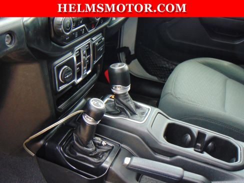Used 2023 Jeep Wrangler Unlimited Sport w/ Cold Weather Group AWD/4WD image 31