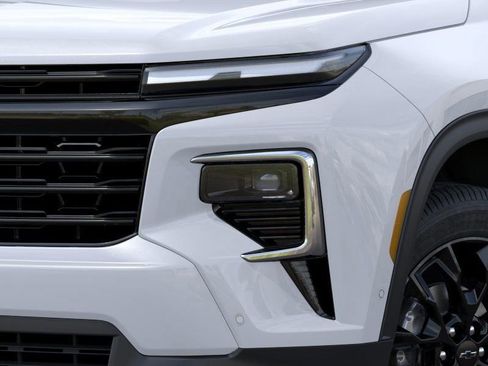 New 2026 Chevrolet Traverse LT w/ Enhanced Driving Package AWD/4WD image 10