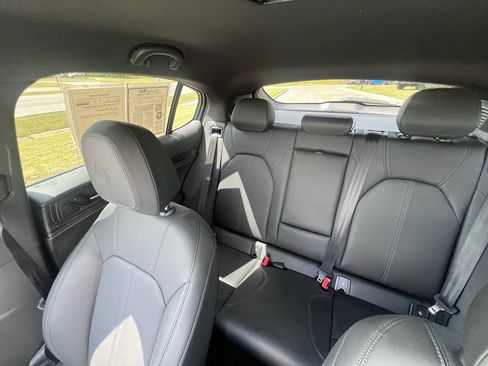 Used 2024 Alfa Romeo Stelvio Sprint image 28