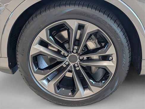 New 2026 Audi Q7 3.0T Premium Plus image 7