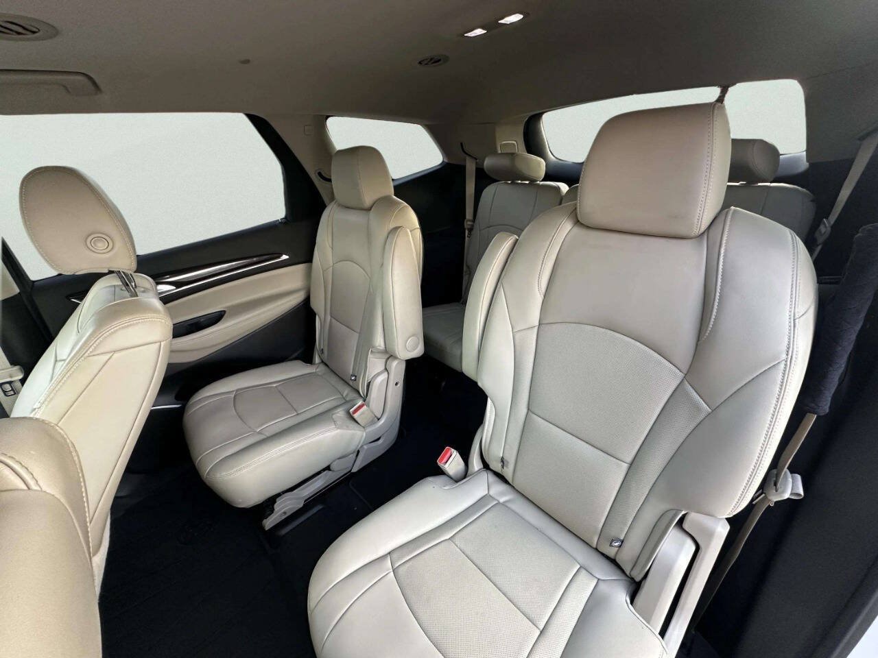 Used 2019 Buick Enclave Premium FWD image 13