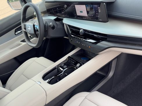 New 2026 Nissan Murano SL image 11