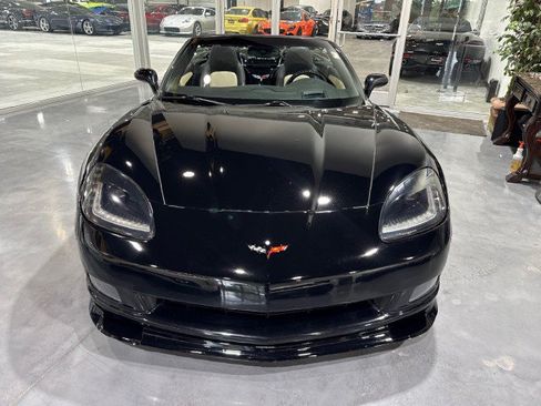Used 2008 Chevrolet Corvette Convertible w/ Preferred Equipment Group RWD image 2