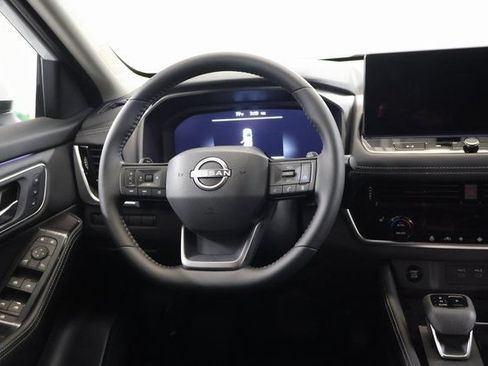 New 2026 Nissan Rogue Platinum AWD/4WD image 15