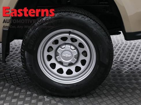 Used 2024 Chevrolet Colorado W/T image 31