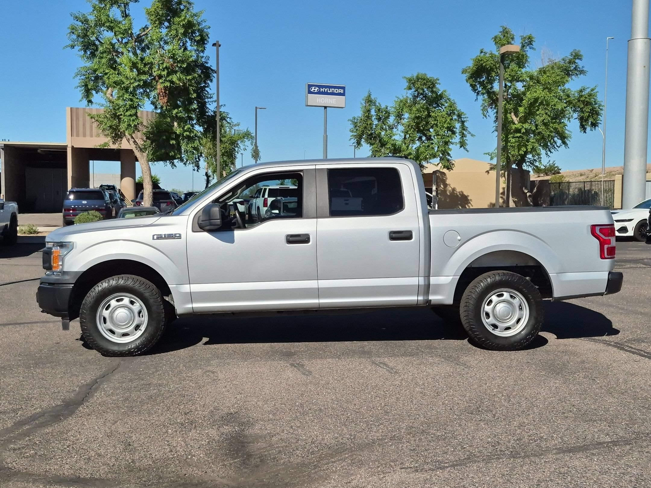 Used 2019 Ford F150 XL w/ Equipment Group 101A Mid AWD/4WD image 8