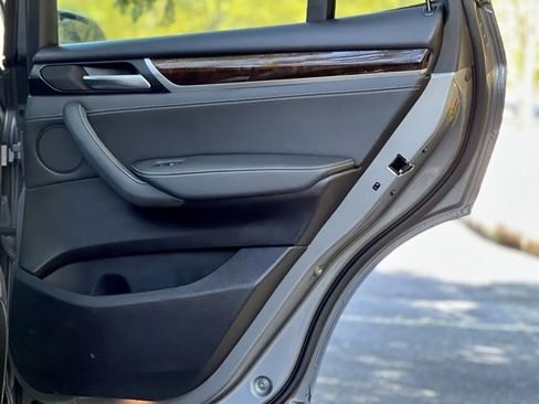 Used 2017 BMW X3 sDrive28i image 21