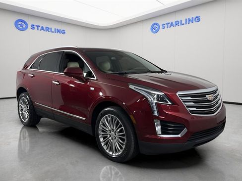 Used 2018 Cadillac XT5 Luxury w/ Driver Awareness Package image 13