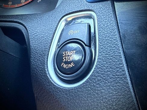 Used 2018 BMW M240i Convertible image 24