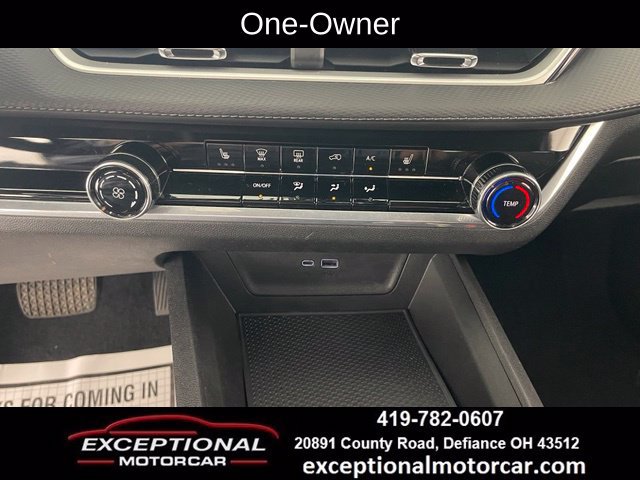 Used 2025 Chevrolet Equinox LT FWD image 42