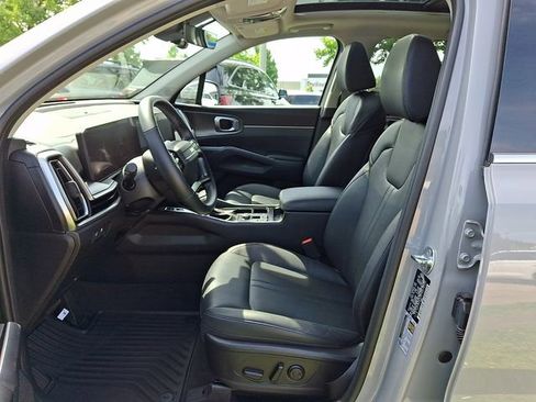 Certified 2026 Kia Sorento EX w/ EX Premium Package FWD image 14
