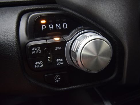 Used 2022 RAM 1500 Laramie AWD/4WD image 23