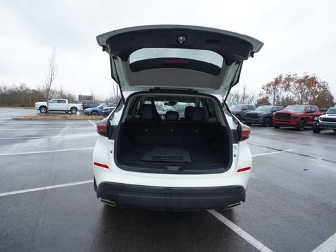 Used 2024 Nissan Murano SV w/ SV Midnight Edition Package image 17