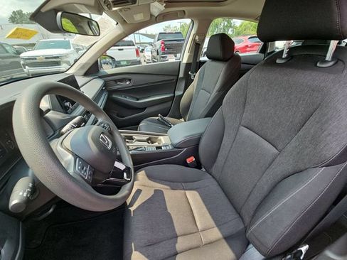 Used 2023 Honda Accord EX image 22