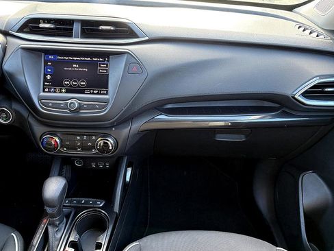 Used 2023 Chevrolet TrailBlazer LT image 14