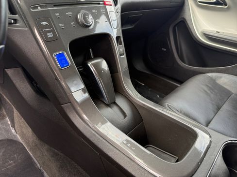 Used 2013 Chevrolet Volt Premium w/ Premium Trim Package image 13