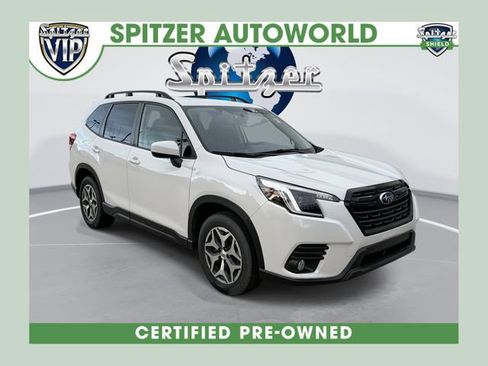 Used 2023 Subaru Forester Premium AWD/4WD image 1
