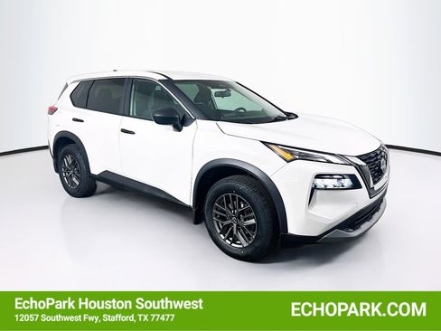 Used 2023 Nissan Rogue S AWD/4WD image 1