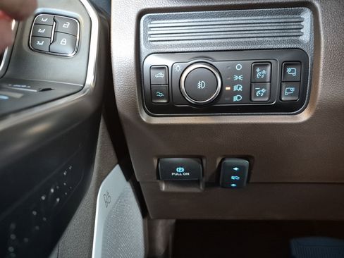 New 2026 Ford F250 King Ranch w/ Chrome Package image 28