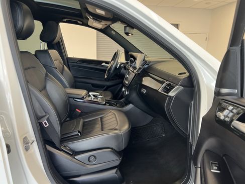 Used 2018 Mercedes-Benz GLS 450 GLS 450 image 43