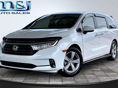 Used 2024 Honda Odyssey EX