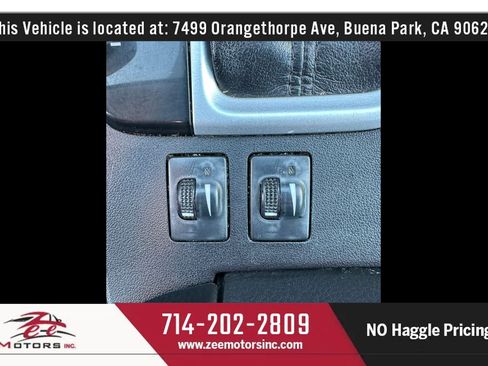 Used 2016 Toyota Highlander XLE AWD/4WD image 29