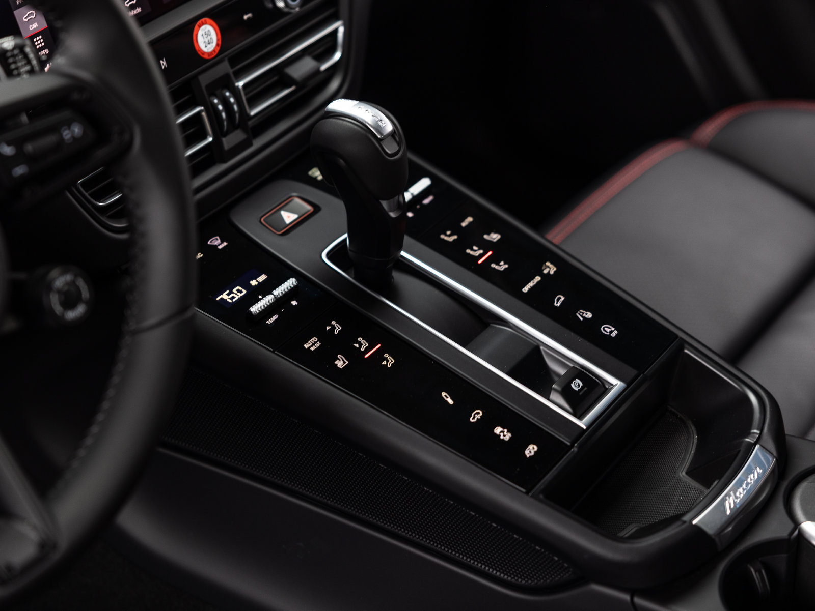 Certified 2026 Porsche Macan GTS AWD/4WD image 39
