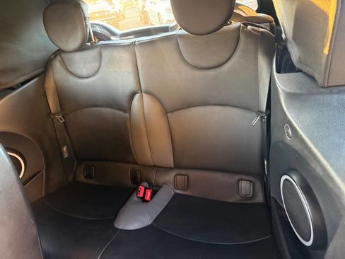 Used 2010 MINI Cooper S image 18