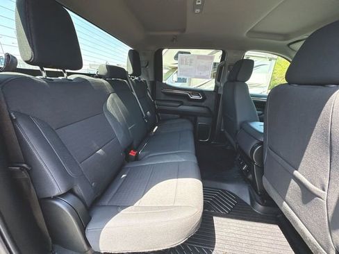 Used 2024 Chevrolet Silverado 1500 LT AWD/4WD image 26