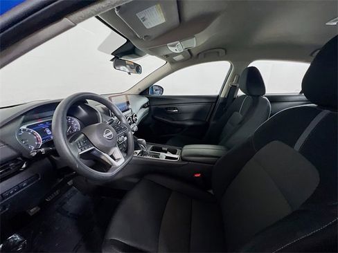 Used 2024 Nissan Sentra SV image 12