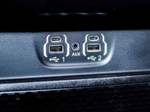 Used 2021 RAM 3500 Laramie image 16