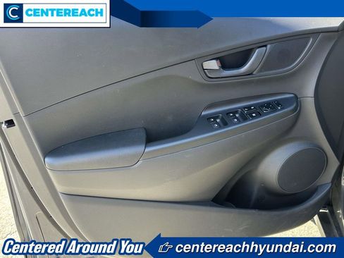 Used 2023 Hyundai Kona SEL image 14