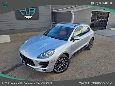 Used 2017 Porsche Macan S AWD/4WD image 2