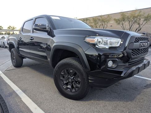 Used 2021 Toyota Tacoma SR5 w/ Trail Edition image 2