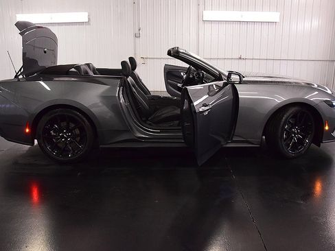 New 2026 Ford Mustang Premium image 31