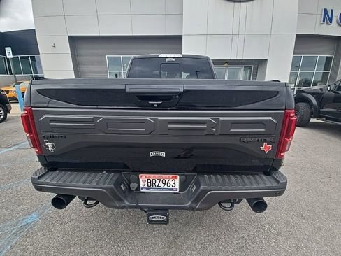 Used 2018 Ford F150 Raptor w/ Equipment Group 802A Luxury image 13