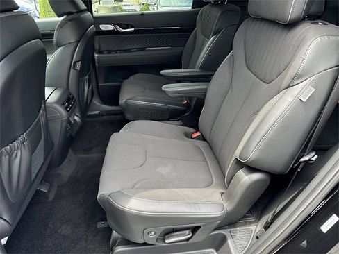 New 2025 Hyundai Palisade Calligraphy image 12