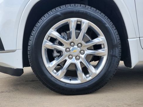 Certified 2021 Chevrolet Traverse High Country w/ LPO, Floor Liner Package AWD/4WD image 10