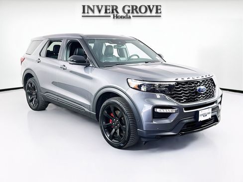 Used 2022 Ford Explorer ST w/ Equipment Group 401A AWD/4WD image 3