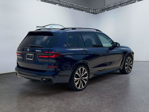 Used 2024 BMW X7 M60i w/ Executive Package AWD/4WD image 3