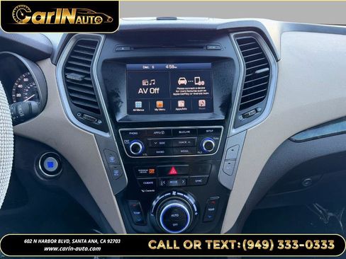 Used 2017 Hyundai Santa Fe Sport w/ 2.4L Value Package 06 image 17