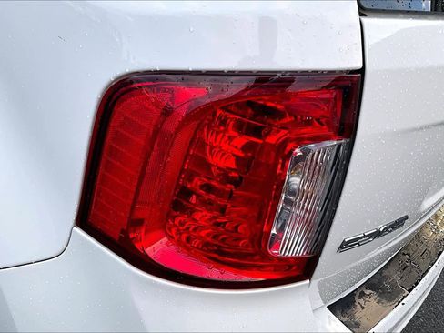 Used 2012 Ford Edge SE w/ Cargo Accessory Pkg image 26