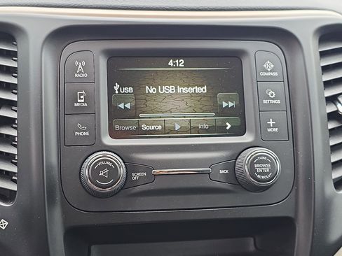 Used 2015 Jeep Cherokee Sport FWD image 18