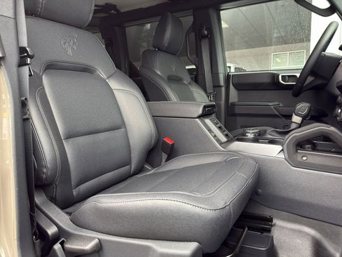 New 2026 Ford Bronco Badlands AWD/4WD image 33